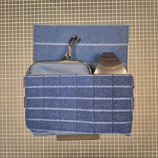 Multipaneel (tumesinine)