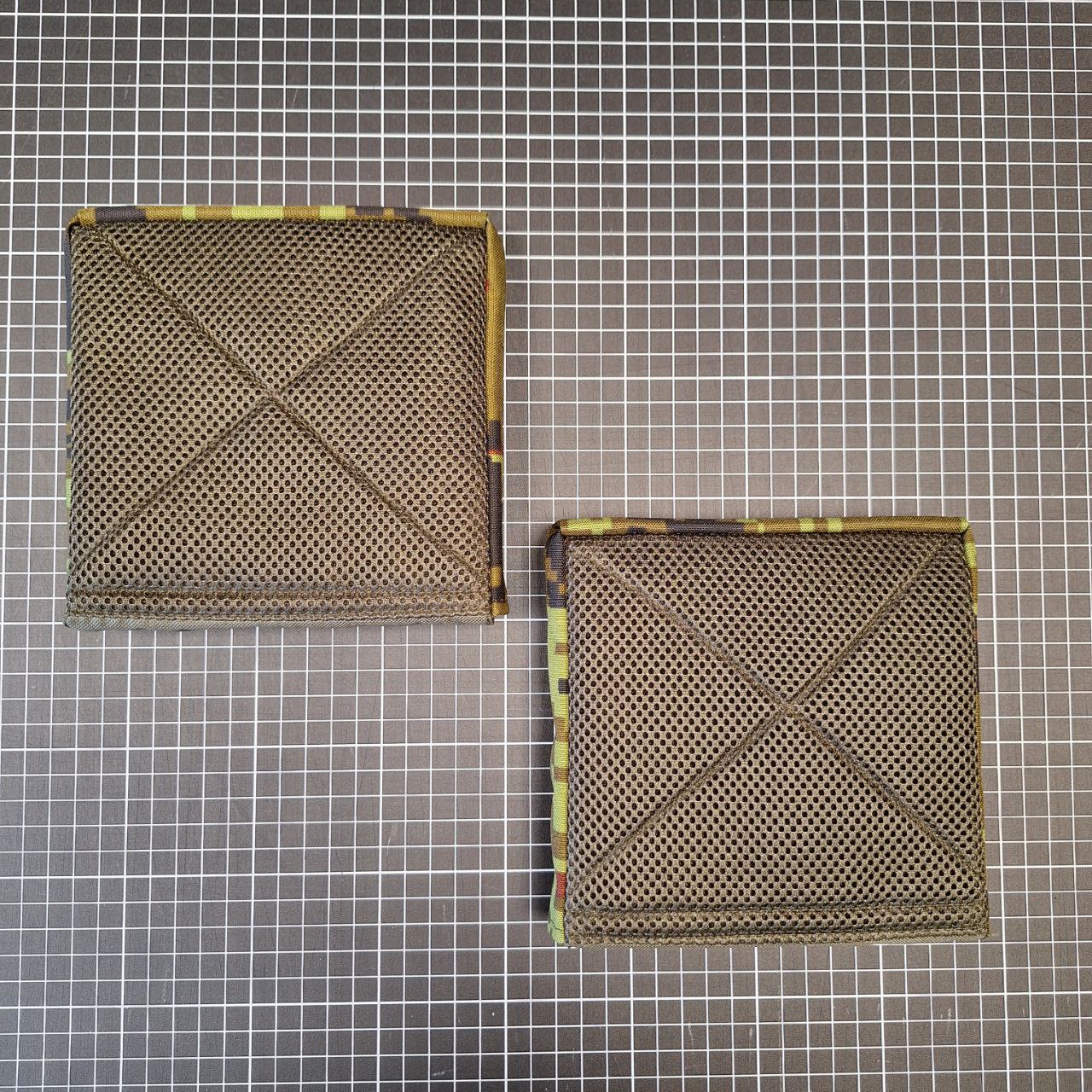 Küljeplaadi tasku (2tk)